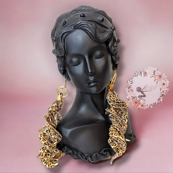 🆕 MBM Cheetah/Leopard Print Swirl Tassel Earrings. Hand Crafted - Picture 2 of 6